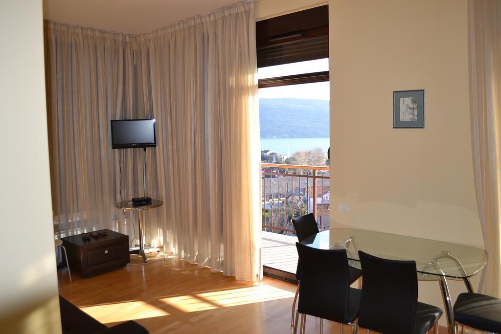 Apartments Ploski Herceg Novi Exteriör bild