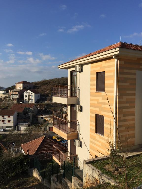 Apartments Ploski Herceg Novi Exteriör bild