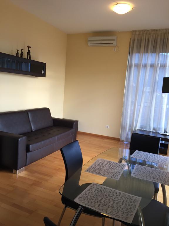 Apartments Ploski Herceg Novi Exteriör bild